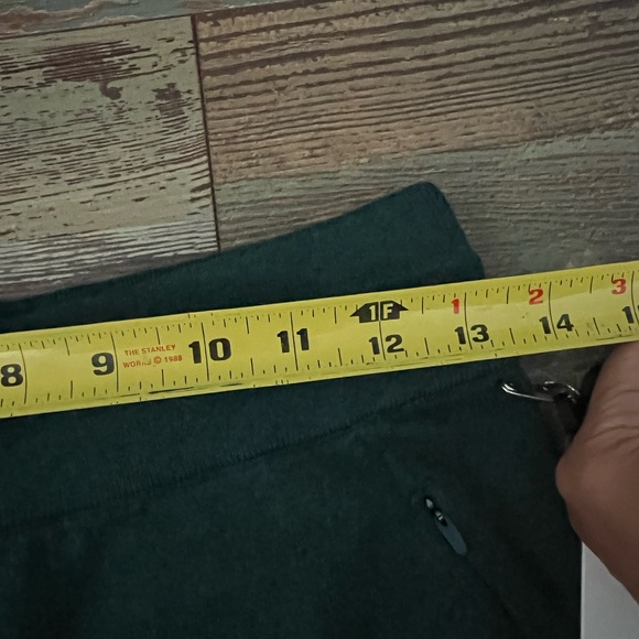 Lululemon Joggers - Picture 5 of 9